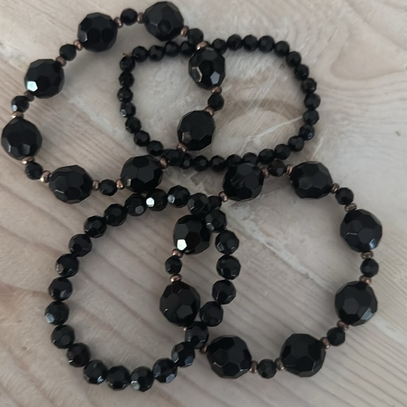 Black bracelets stack - Picture 4 of 4